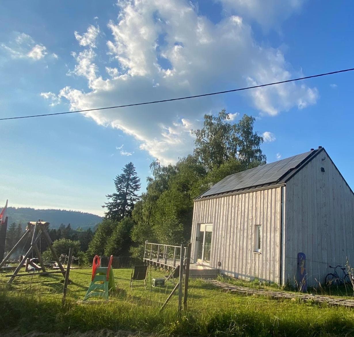 Domek Mecenasa Nieledwia Exteriör bild